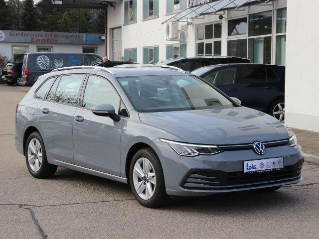 Volkswagen Golf VIII Variant 1.5 TSI Life KLIMA LED NAVI