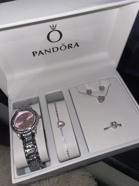 Jewelry box 