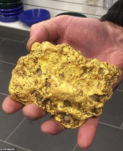 Invest in gold now