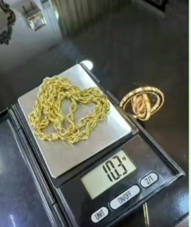 Gold 