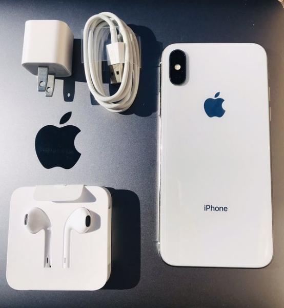 iPhone X 