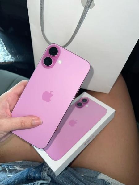 Iphone 16 pink 