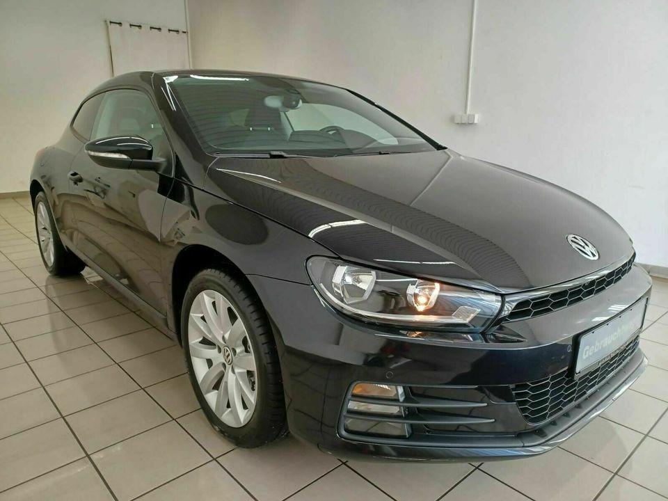Volkswagen Scirocco 1.4 TSI BMT Sportsitz Sitzheiz. PDC 17"