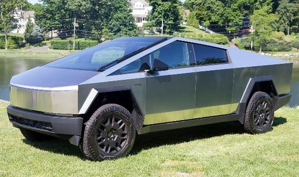 Tesla cyber truck 