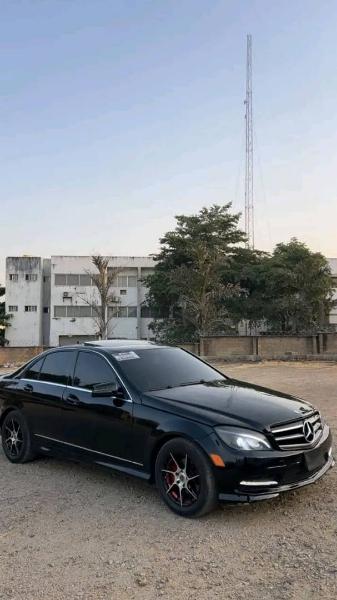 2009 Mercedes Benz C300 