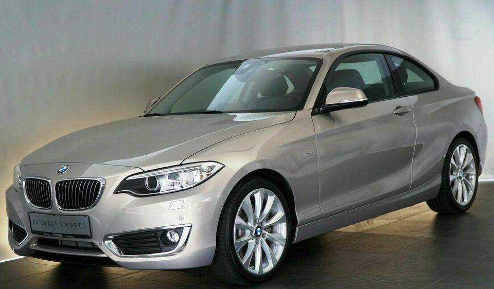 BMW 228 i Luxury Line Coupe mit 7Tkm!